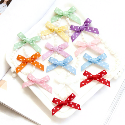 圆点印花蝴蝶结